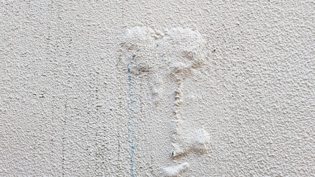 膨れができた外壁